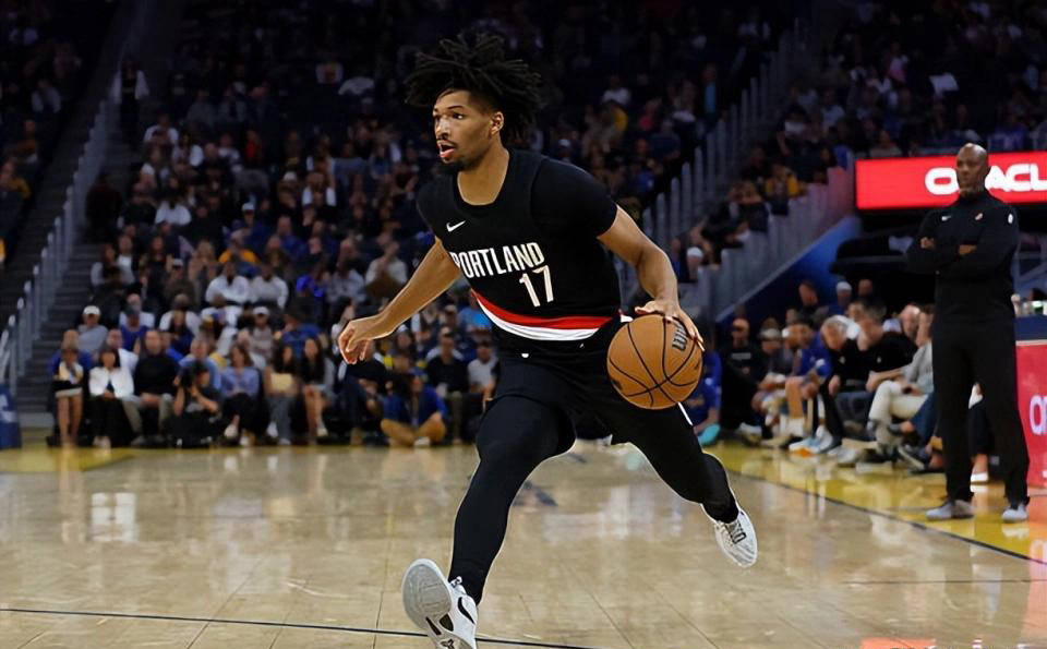 赛前波特兰开拓者备战欧联，防线松动细节曝光，球迷炸锅，身体对抗强度拉满(外媒评世界杯最差阵容)-开云体育官网